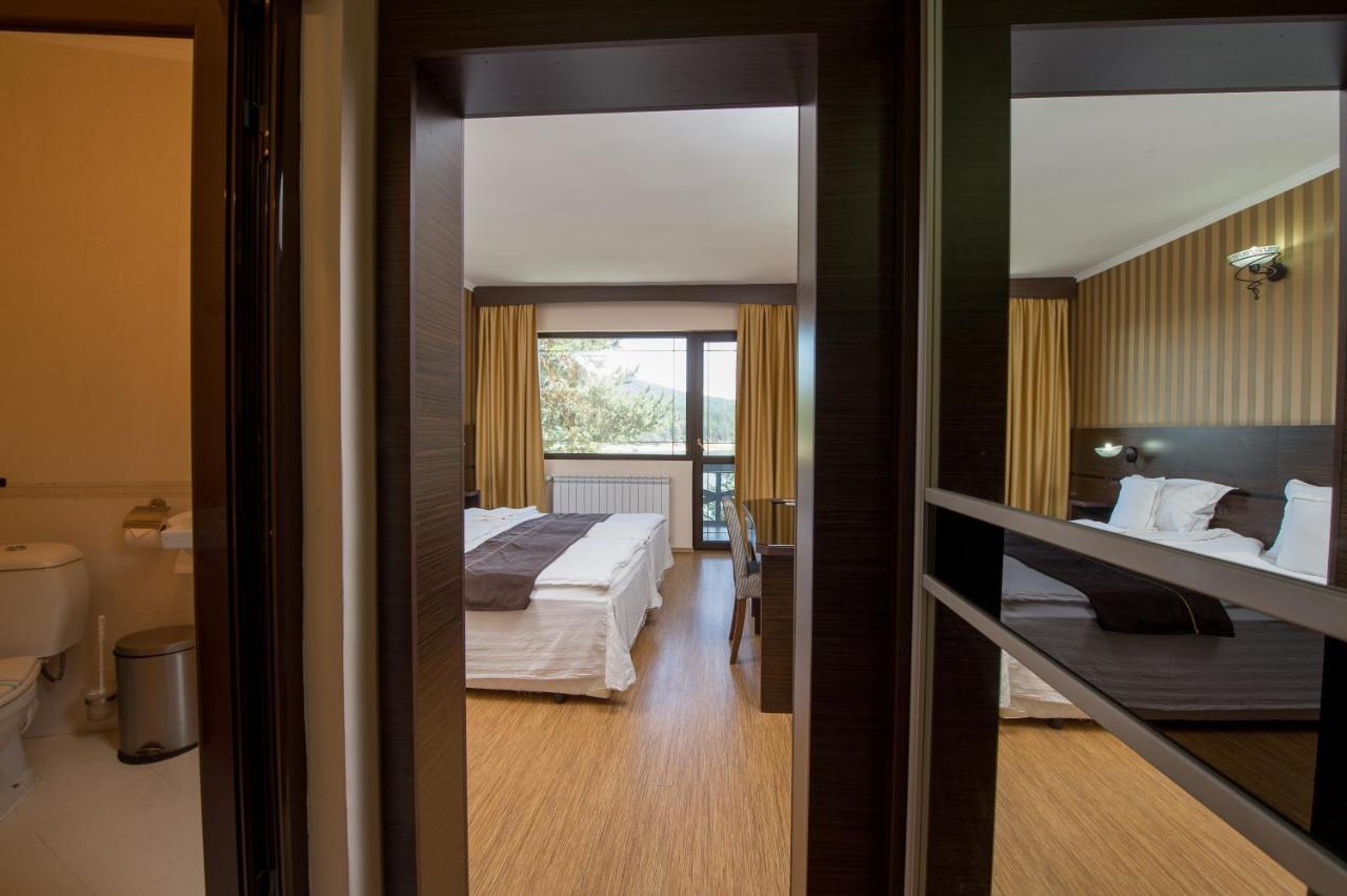 Family Hotel Hebar باتاك المظهر الخارجي الصورة