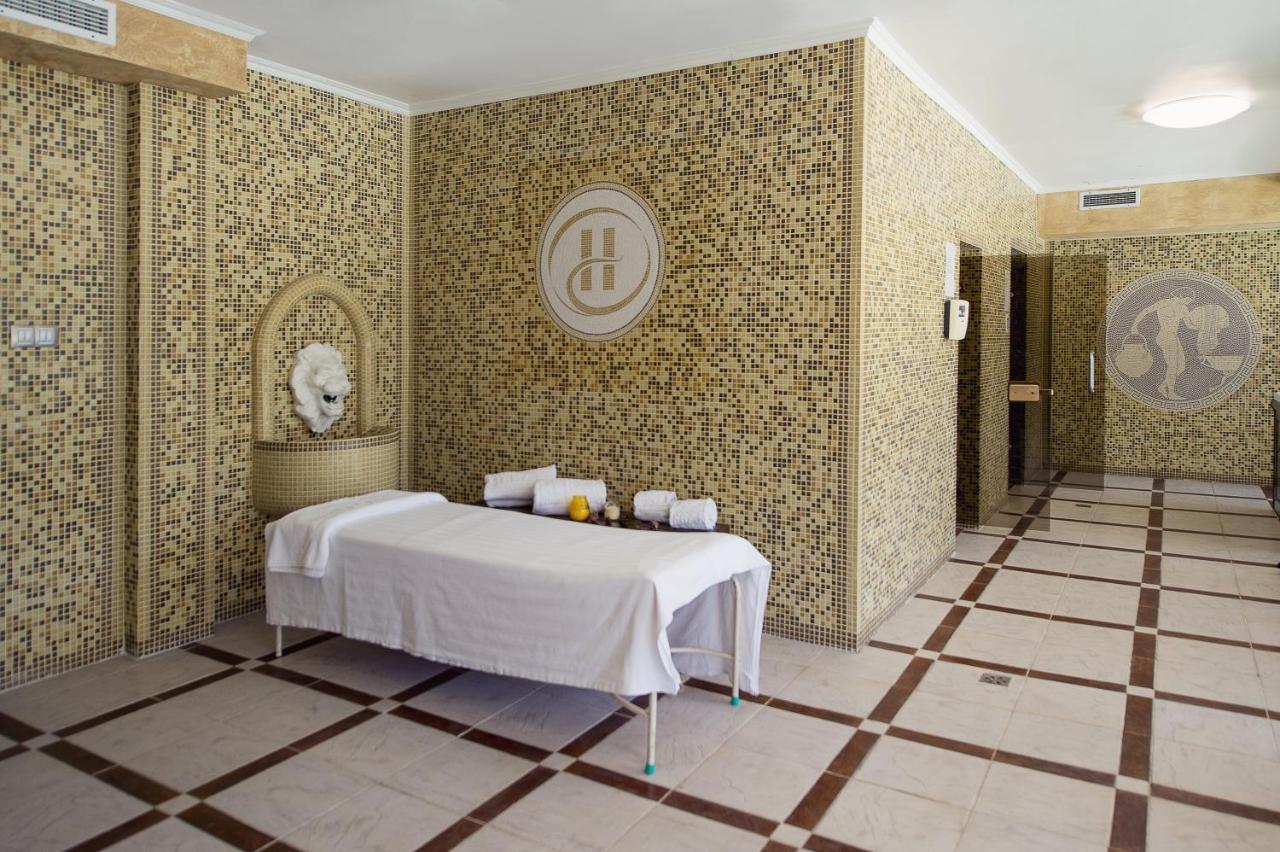 Family Hotel Hebar باتاك المظهر الخارجي الصورة