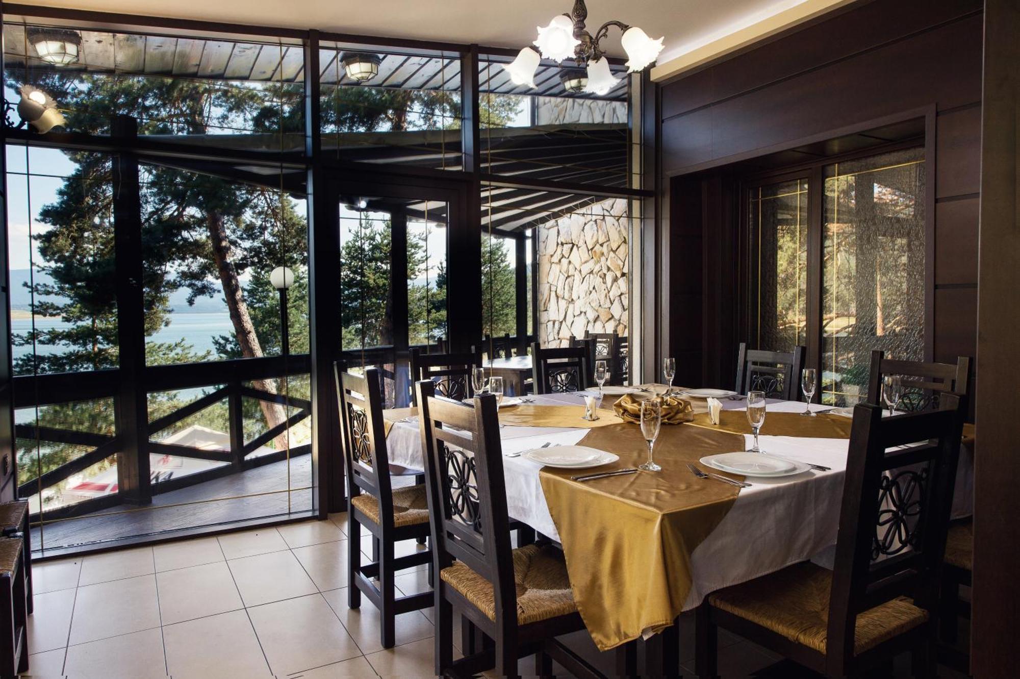 Family Hotel Hebar باتاك المظهر الخارجي الصورة